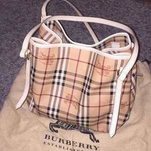 Burberry tote